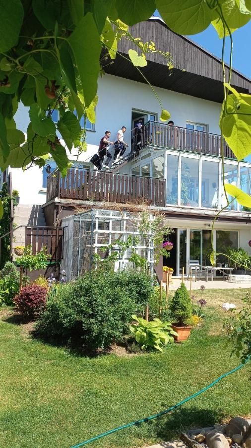 Paradise Villa Apartment Praag Buitenkant foto