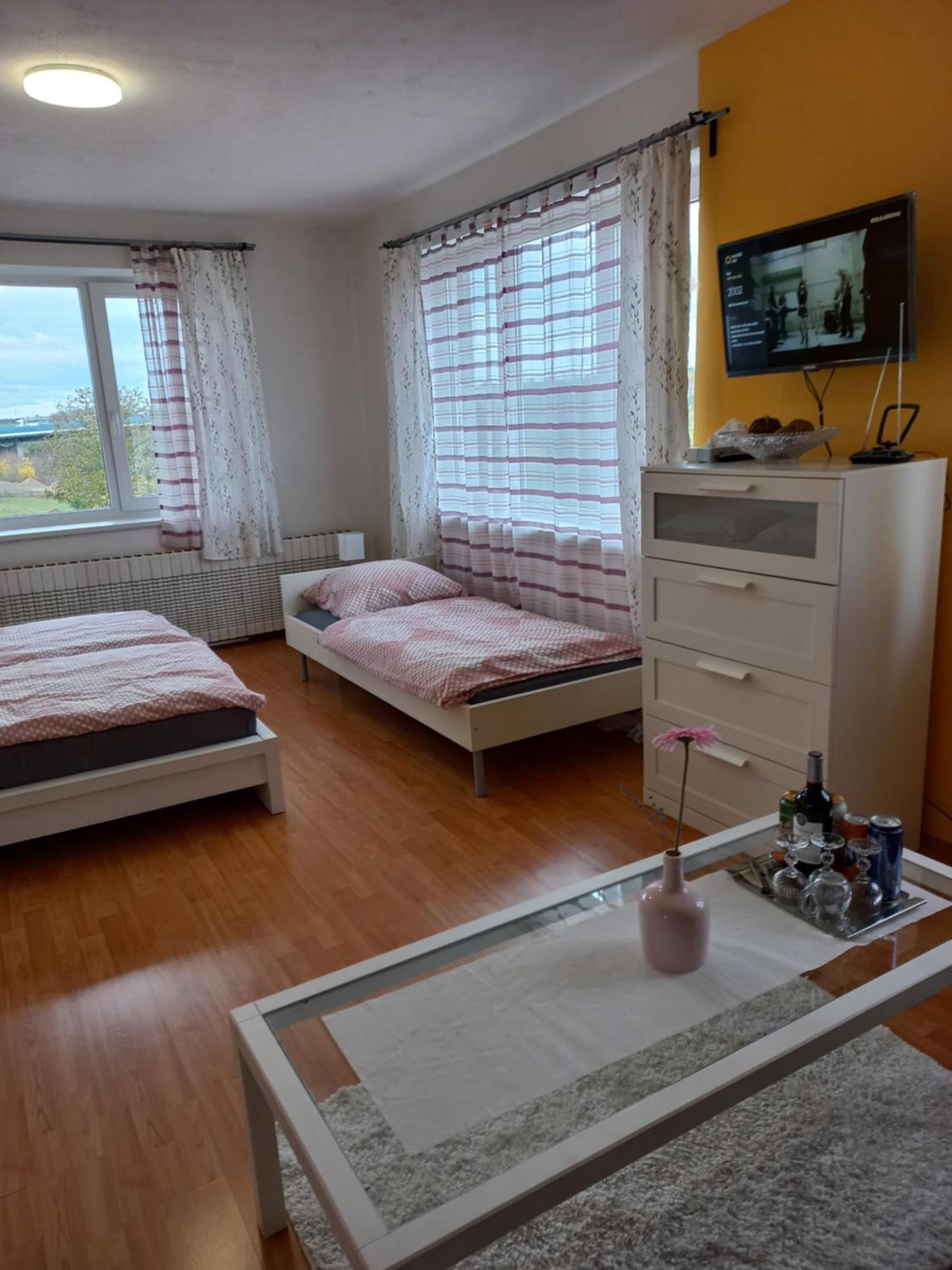 Paradise Villa Apartment Praag Buitenkant foto